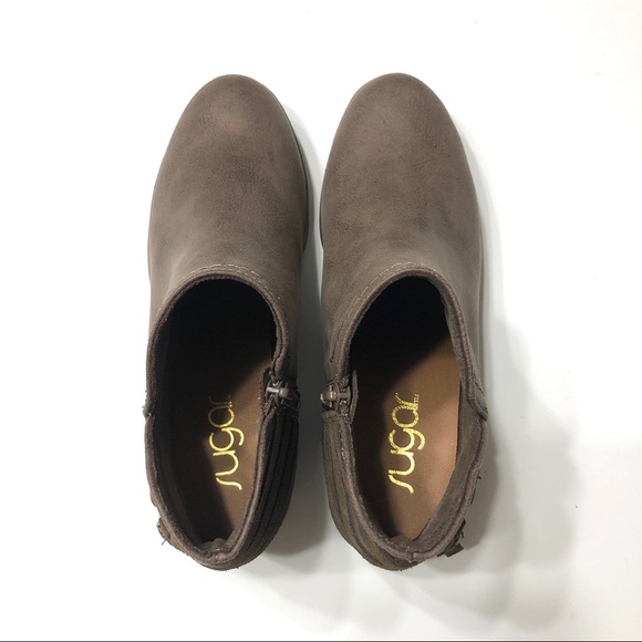 🆕 SUGAR Taupe Ankle Boots • Sz 6.5 - Picture 3 of 8